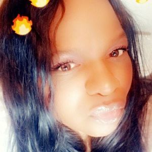 Meet your Posher, Trena